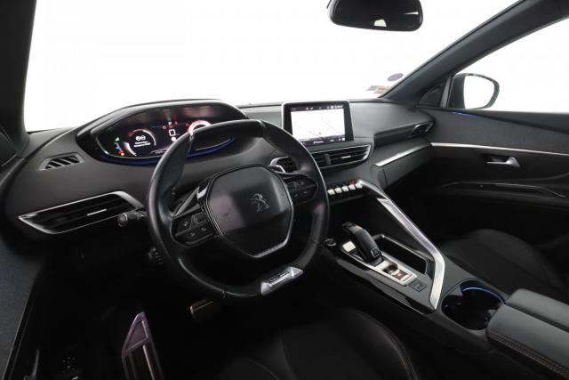 Peugeot 5008 image 2