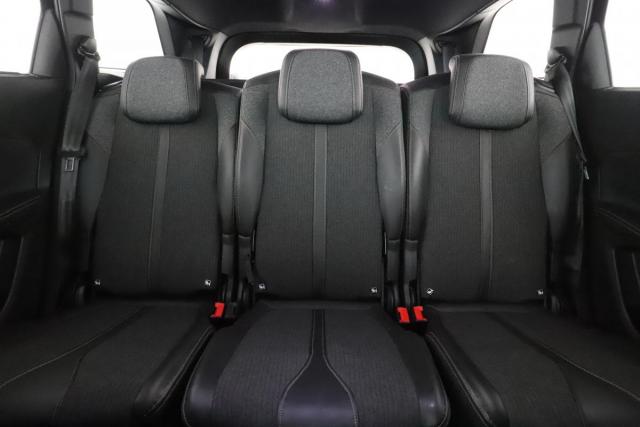 Peugeot 5008 image 4