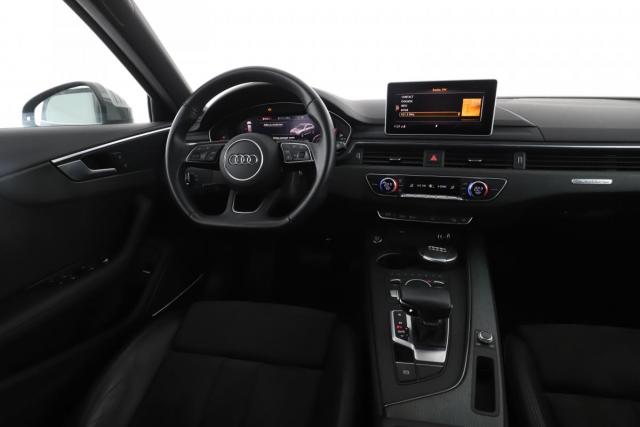 Audi A4 Allroad image 1