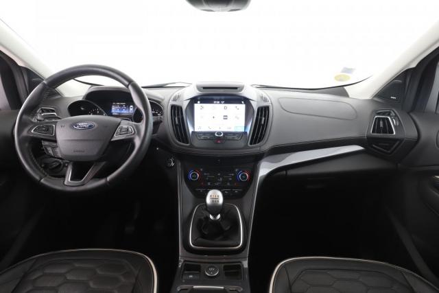 Ford Kuga image 1