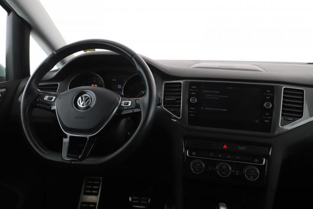 Volkswagen Golf Sportsvan image 5