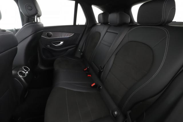 Mercedes Benz Glc image 9