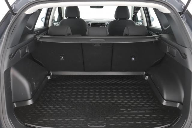 Hyundai Tucson image 8