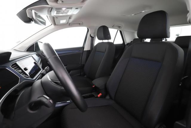 Volkswagen T-Roc image 7