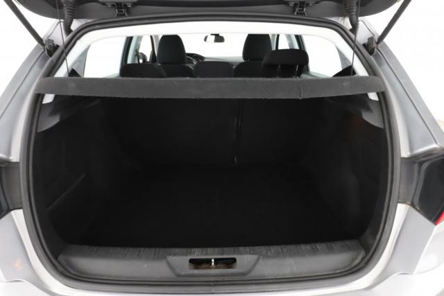Peugeot 308 image 3