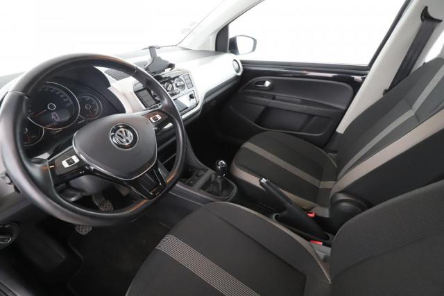 Volkswagen Up! image 2