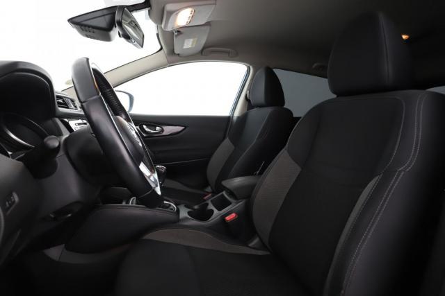 Nissan Qashqai image 8