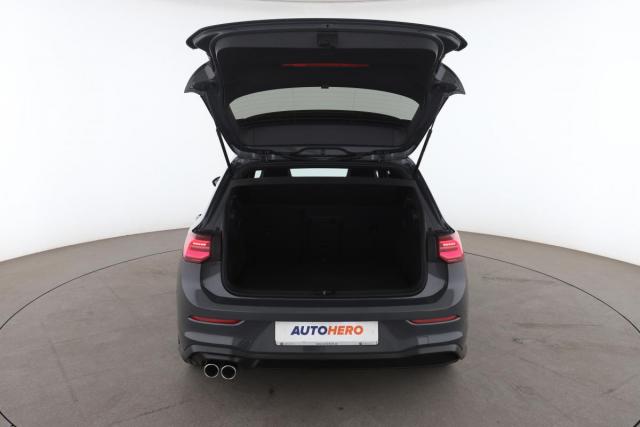 Volkswagen Golf image 1