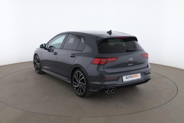 Volkswagen Golf image 5