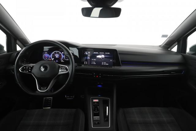 Volkswagen Golf image 9