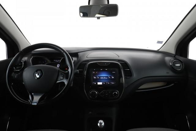 Renault Captur image 8