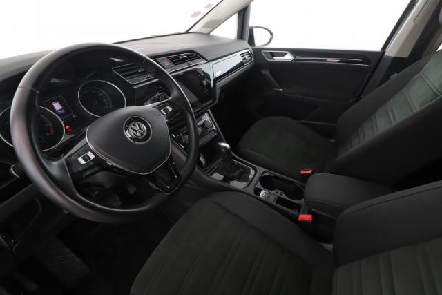 Volkswagen Touran image 4
