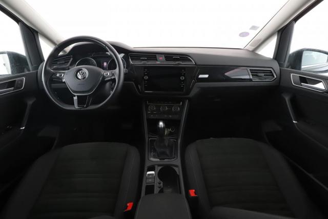 Volkswagen Touran image 6