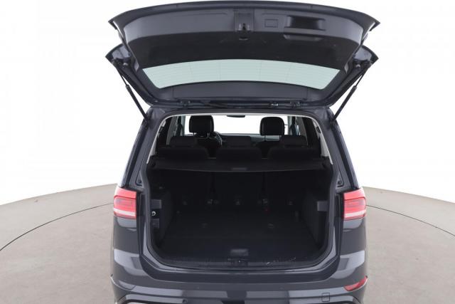Volkswagen Touran image 2