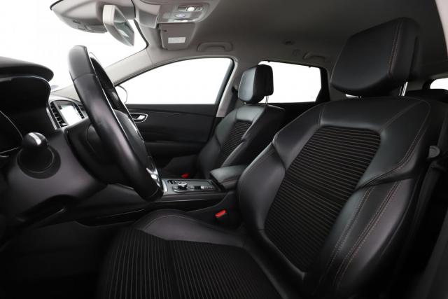 Renault Talisman Estate image 6