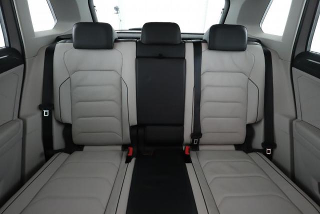 Volkswagen Tiguan image 6