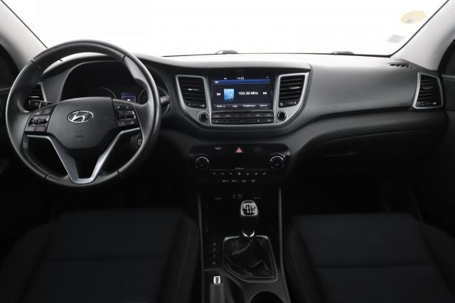 Hyundai Tucson image 3