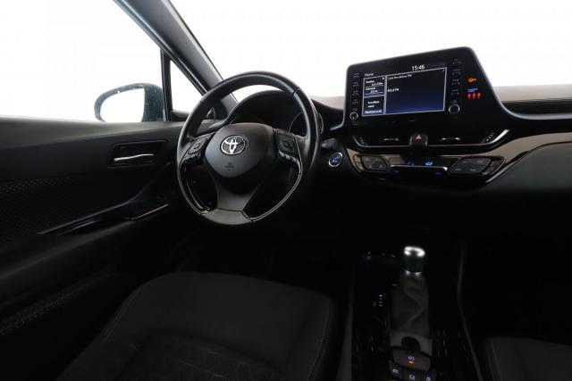 Toyota C-Hr image 5