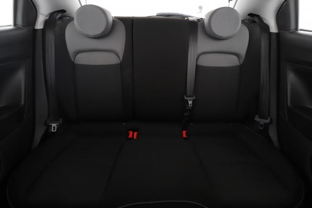 Fiat 500x image 7