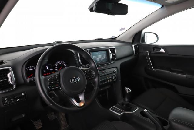 Kia Sportage image 6