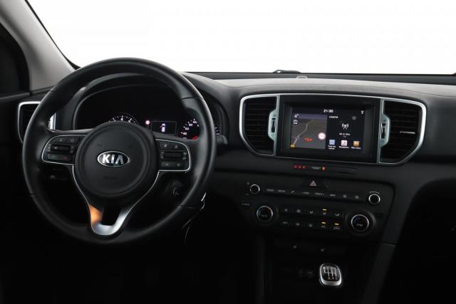 Kia Sportage image 8
