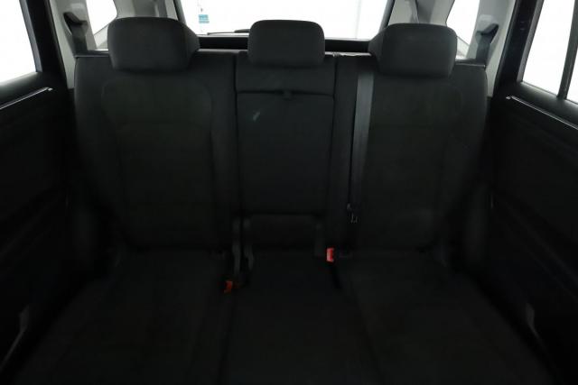 Volkswagen Tiguan Allspace image 8