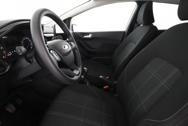 Ford Fiesta image 4