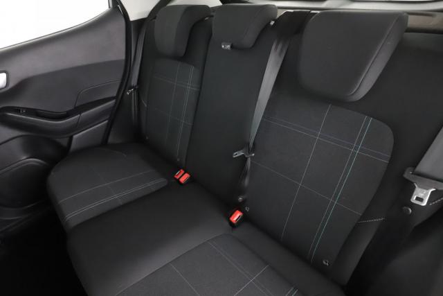 Ford Fiesta image 2