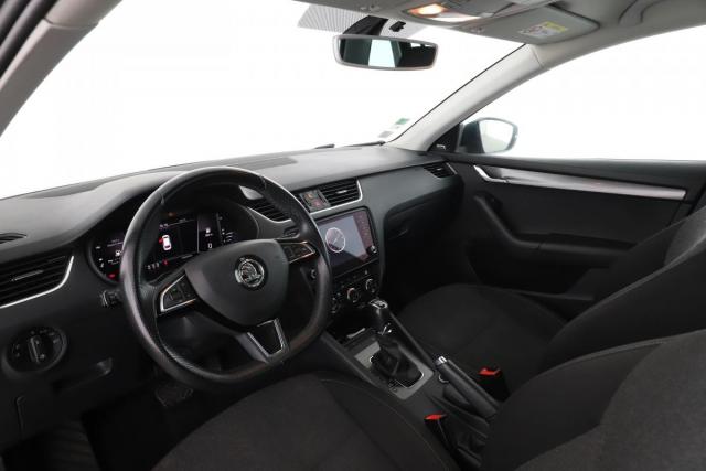 Skoda Octavia image 7