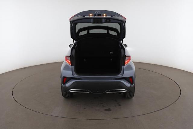 Toyota C-Hr image 4