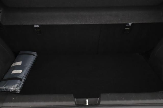 Suzuki Baleno image 6
