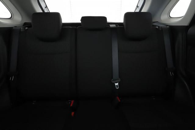 Suzuki Baleno image 2