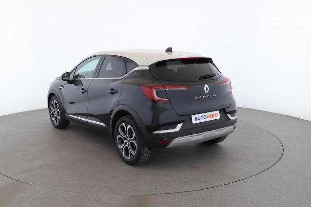 Renault Captur image 2