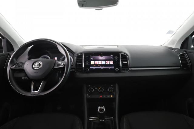 Skoda Karoq image 9