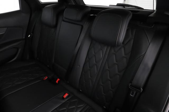 Peugeot 3008 image 1