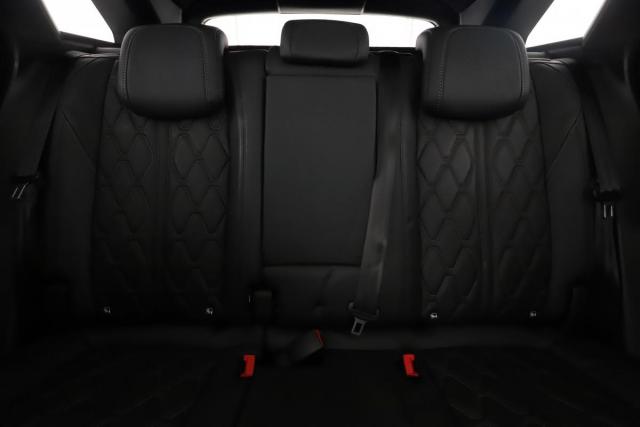 Peugeot 3008 image 9