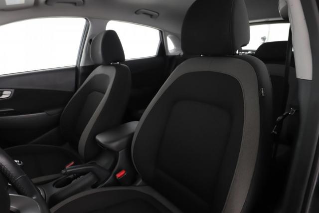 Hyundai Kona image 4