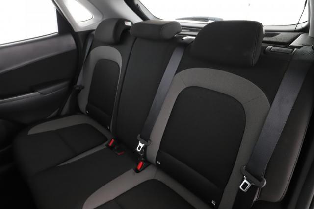Hyundai Kona image 9