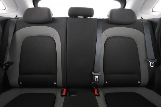 Hyundai Kona image 8