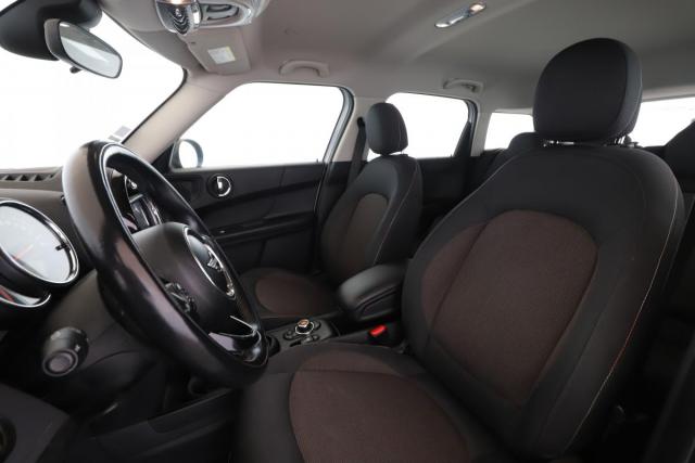 Mini Countryman image 2