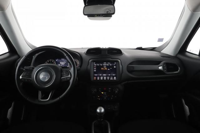 Jeep Renegade image 9