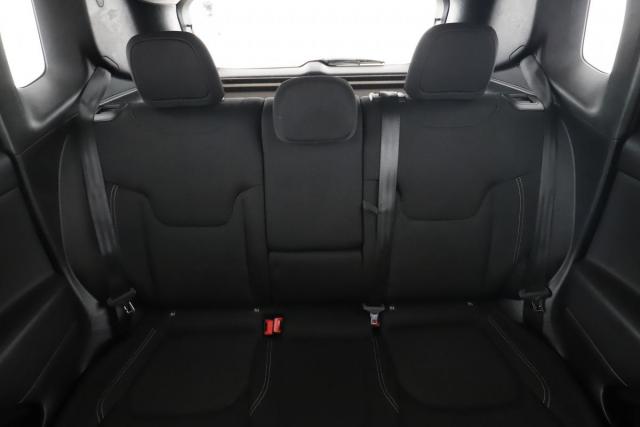 Jeep Renegade image 1