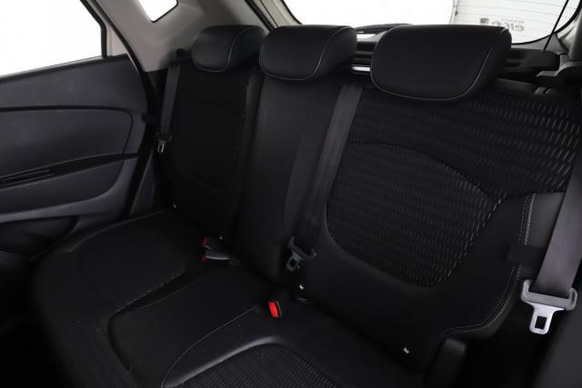 Renault Captur image 1