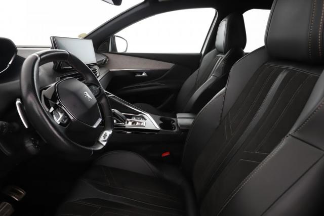 Peugeot 3008 image 8