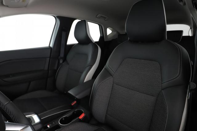 Renault Captur image 1