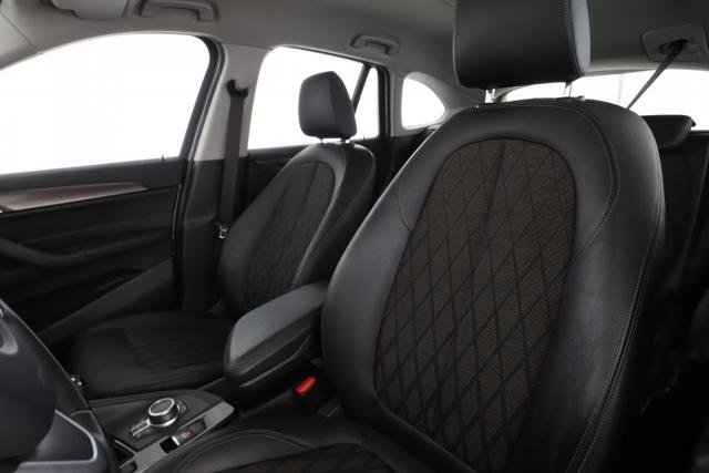 Bmw X1 image 9