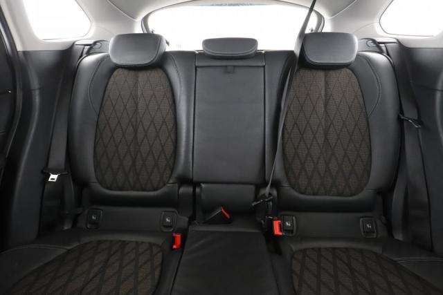 Bmw X1 image 7