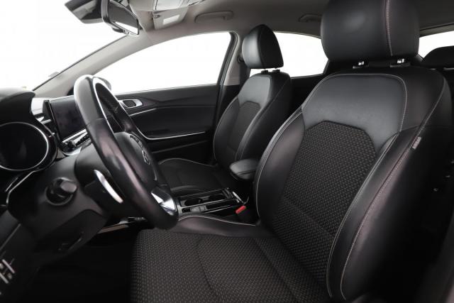 Kia Xceed image 9