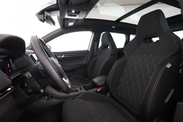 Skoda Karoq image 1