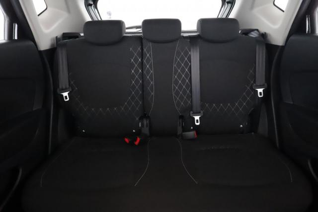 Renault Captur image 1